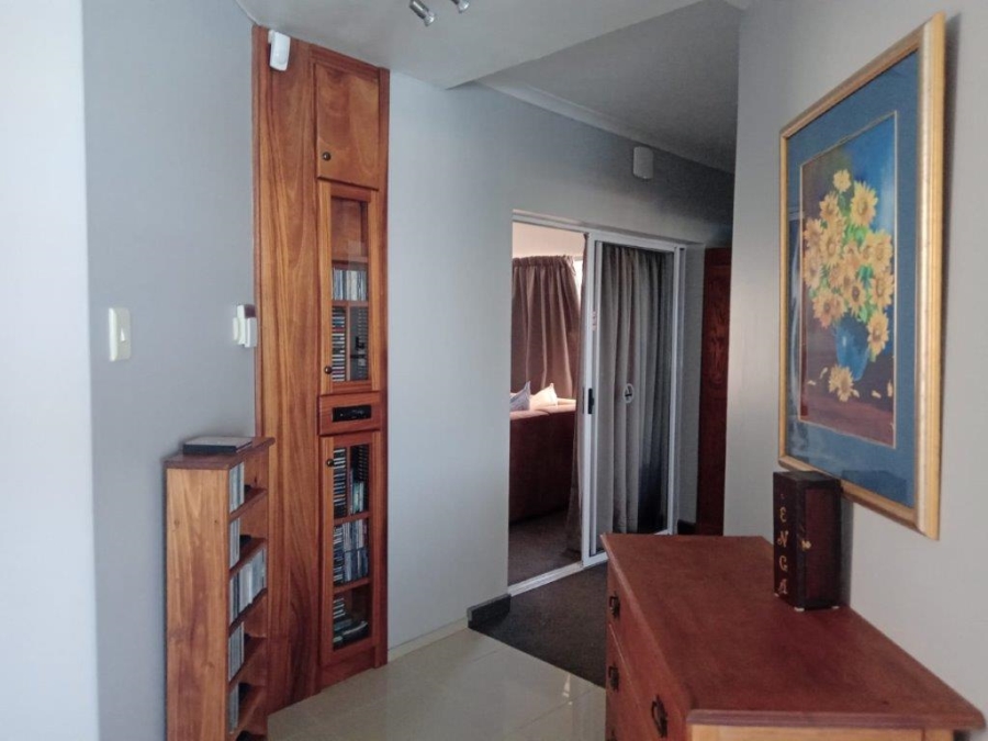 5 Bedroom Property for Sale in Ferreira Town Eastern Cape